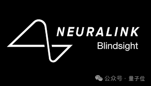 马斯克脑机接口意念控制机械臂!演示者获得钢铁之吻,理论上可控制一切