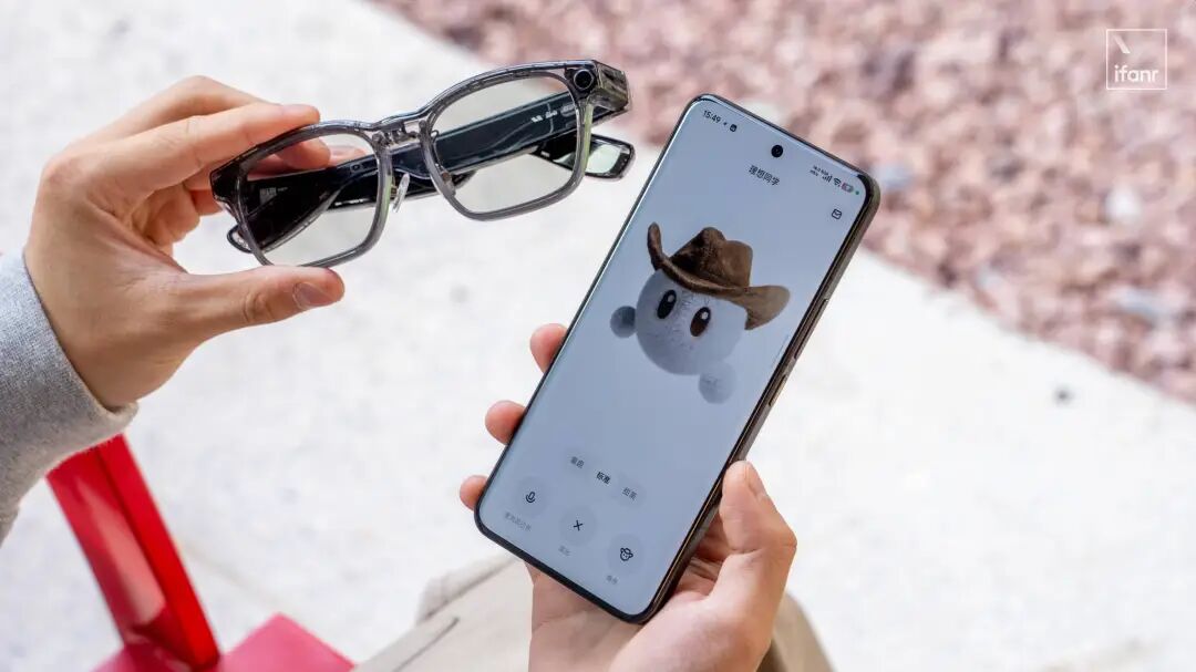 刚刚,理想首款AI眼镜发布!1699元标配蔡司镜片,小米都没这么狠