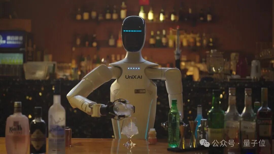 优理奇机器人完成两轮合计3亿元天使++++轮及天使+++++轮融资,“算法-硬件-场景”三位一体加速具身智能应用落地