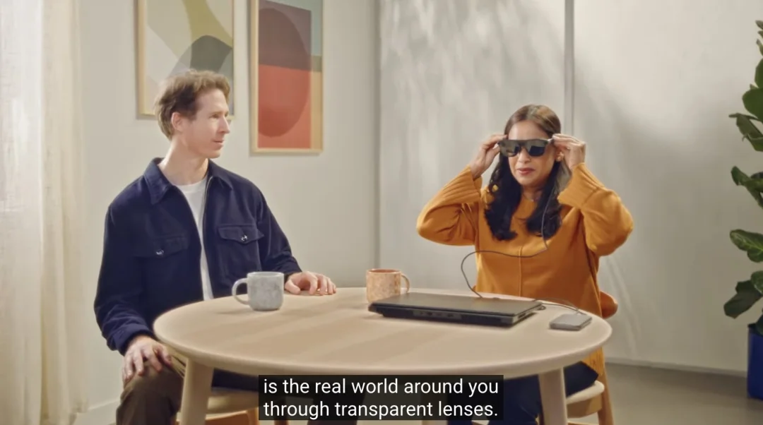 Google 又一次发布了 Google Glass ,这次想帮你把 Gemini 与 Nano Banana 戴在头上