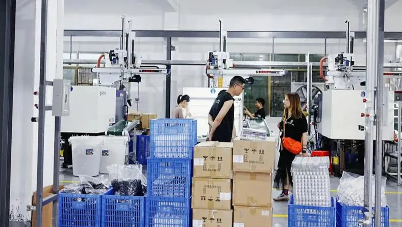 在深圳做“AI耳机”这一年，我看到的10个行业真相