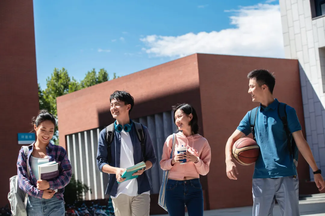 中国AI的半壁江山，藏在这所大学里