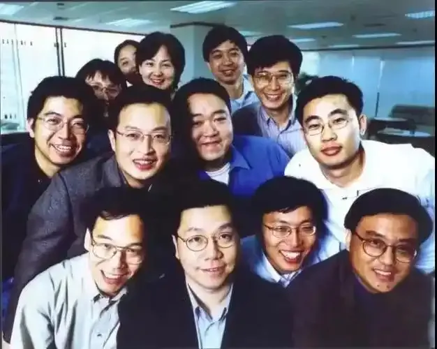 阿里通义成了AI的“黄埔军校”？