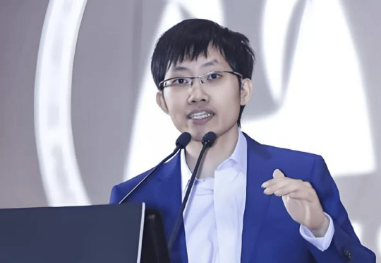 全网都在等梁文锋