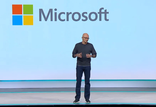 刚刚，Windows 首次支持 AI 时代的 C 口！微软拉来 AI 圈三巨头，重新定义操作系统