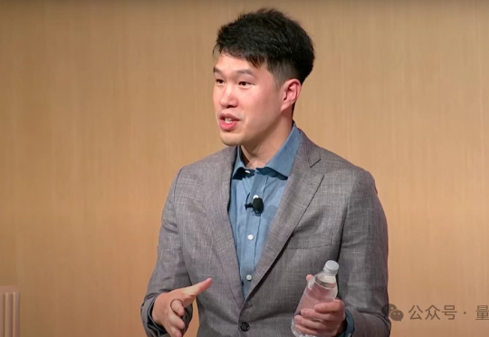 紧急加薪+全员放假！OpenAI被连挖8人后，真慌了