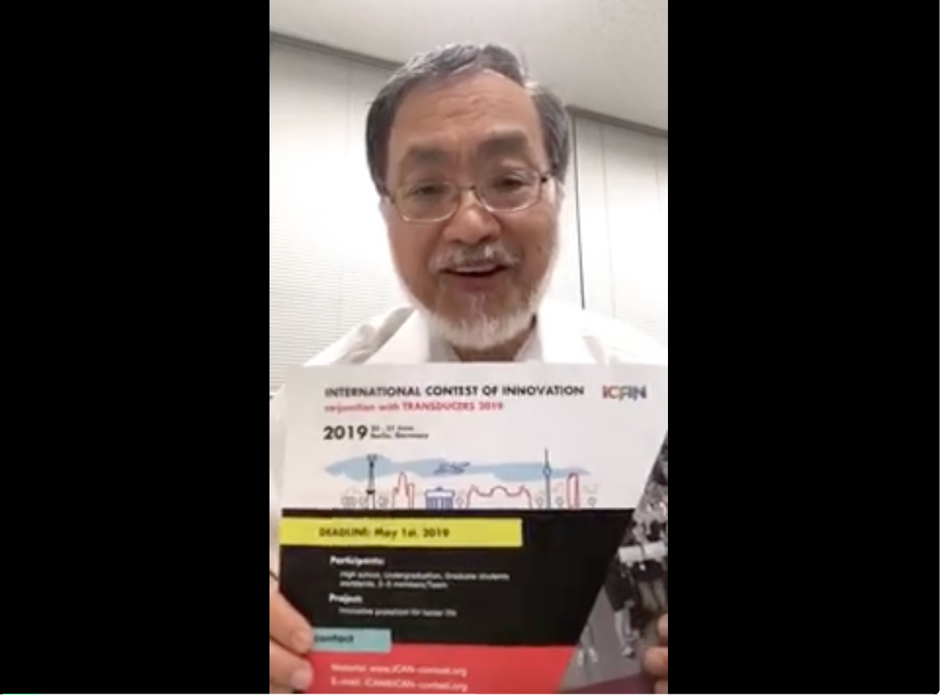 WAIC唯一指定C位，AI「国家队」又赢麻了！秒懂Hinton伦敦腔，现场杀疯老外狂点赞