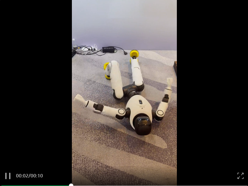 稚晖君家智元没参展机器人大会，合着是人家自己办（doge）