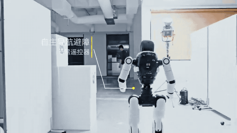 稚晖君机器人炸场：全球首秀“真男人必会的韦伯斯特空翻”