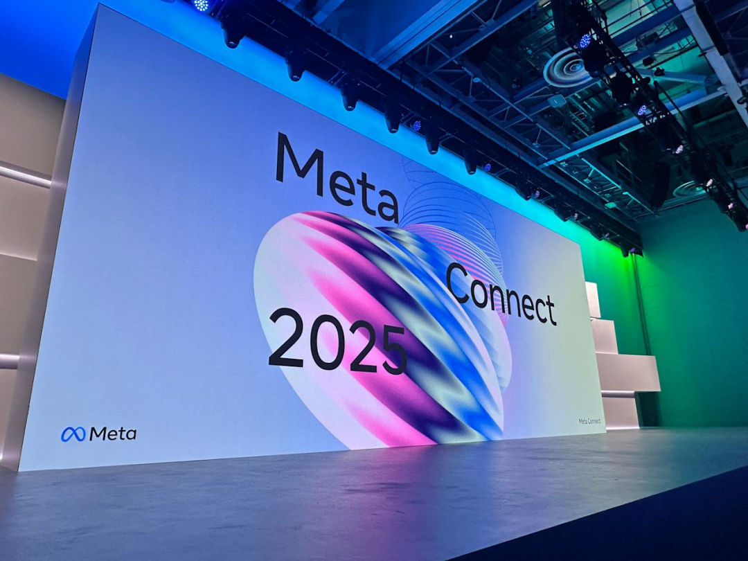 带屏 AI 眼镜登场！Meta「眼镜全家桶」炸街了