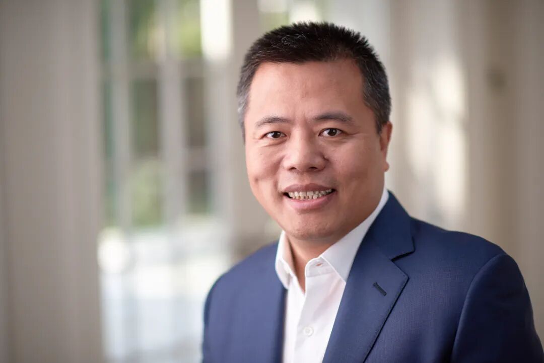 陈天桥旗下AI公司MiroMind打造全球顶尖预测型大模型，性能登顶行业基准