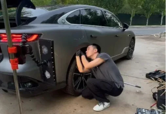 月薪5万的码农，被AI抢了工作