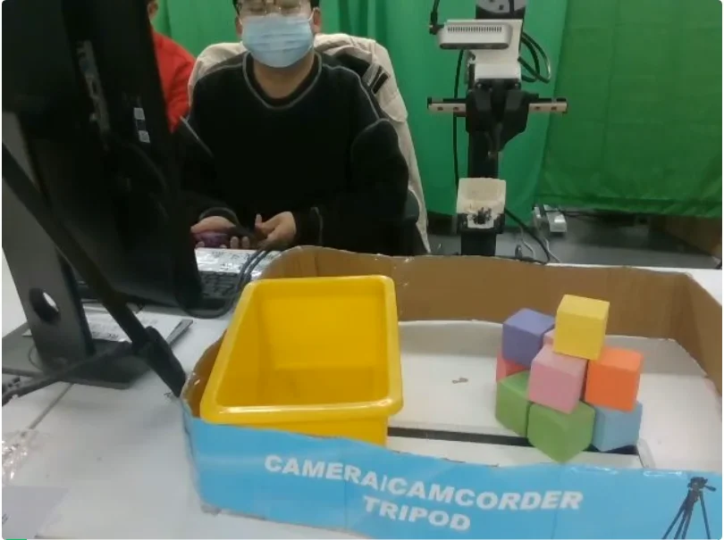 具身开源模型新王!千寻Spirit v1.5模型登顶 RoboChallenge,终结 Pi0.5领跑时代