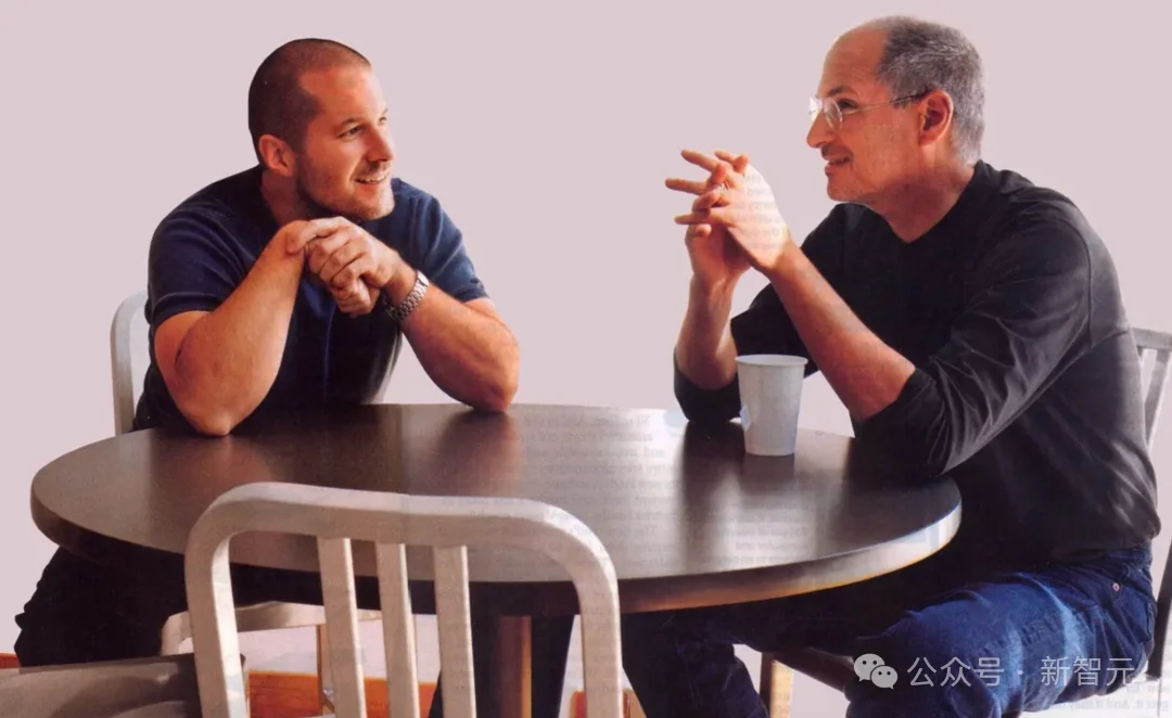比iPhone更疯狂！乔布斯去世15年后，「最像他的人」操刀首款AI硬件