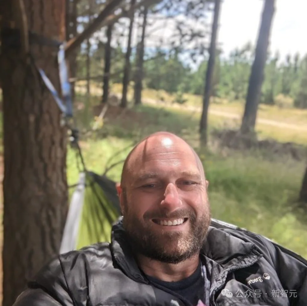 5行代码，逼疯整个硅谷！澳洲放羊大叔，捅开AI编程奇点