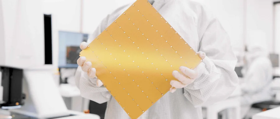 OpenAI签下近700亿AI芯片巨单！