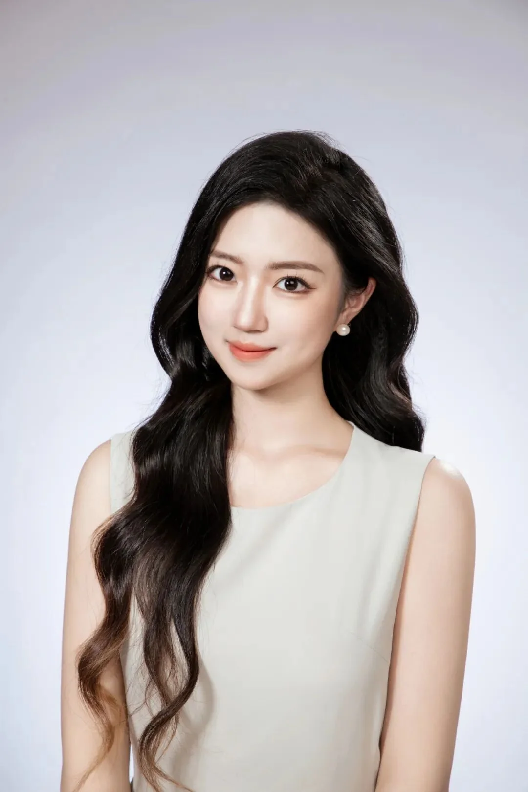 当一家中国00后团队拿下AI编程智能体榜SOTA效果世界第一，一人公司时代真的要来了