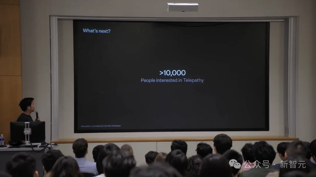 马斯克「脑机第一人」首爆！不开颅在线升级，永生代码已写入