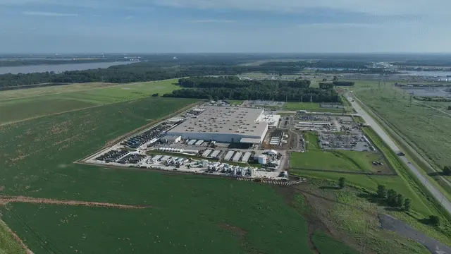 马斯克点火全球最大超算，首个1GW狂飙奇点！6万亿Grok 5在训