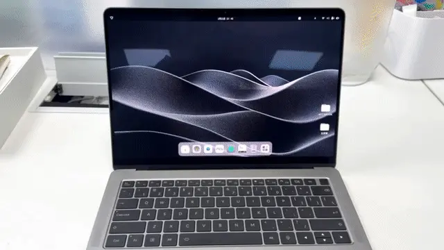 摩尔线程AIBOOK一周实测:开箱即训的「AI Native」体验