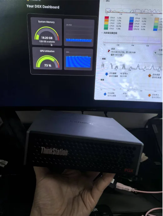 把超算装进背包:ThinkStation PGX重新定义AI开发者的生产力边界