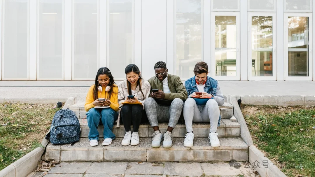 真·顺着网线抓你！OpenAI深夜上线防沉迷，GPT直连警局