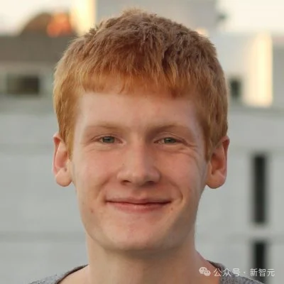 代码死了,死在Cursor生成3000000行浏览器的那个晚上!