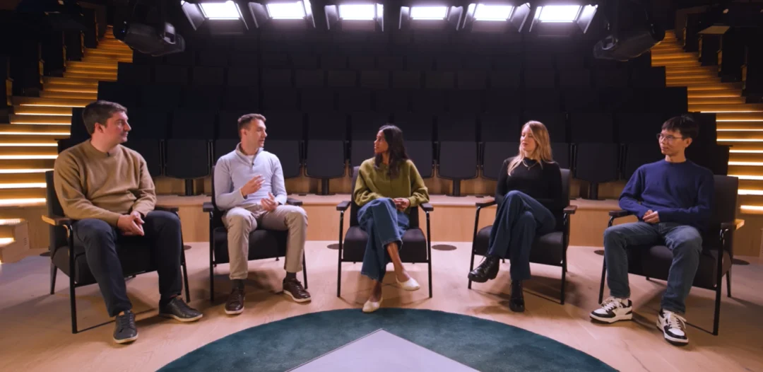 DeepMind团队独家揭秘AlphaGenome内幕:两年攻坚,让AI读懂基因组98%的非编码区