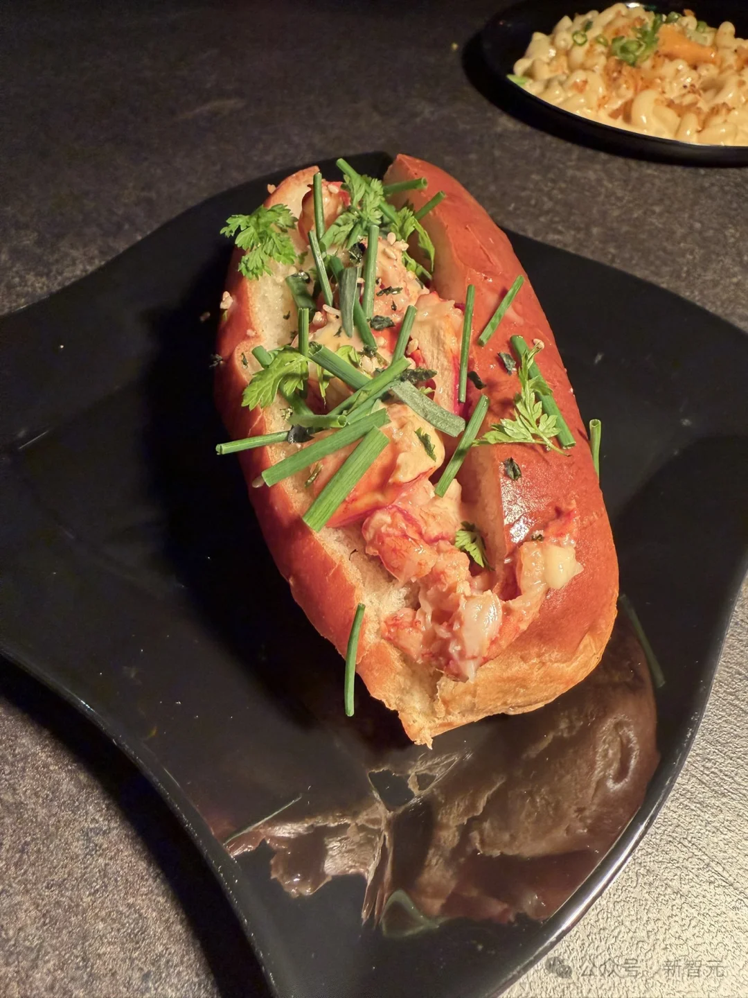 所有顶尖AI实验室都失去了联创,除了Anthropic!