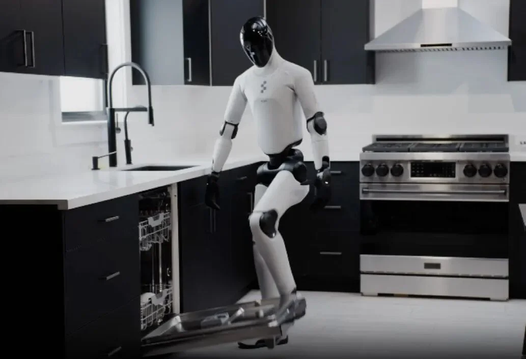 估值 390 亿美金,全球最贵的人形机器人公司在研究用脚关洗碗机