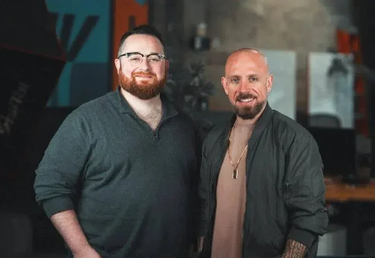 速递｜初创公司Arcee AI低成本六个月训练，发布4000亿参数开源大模型Trinity