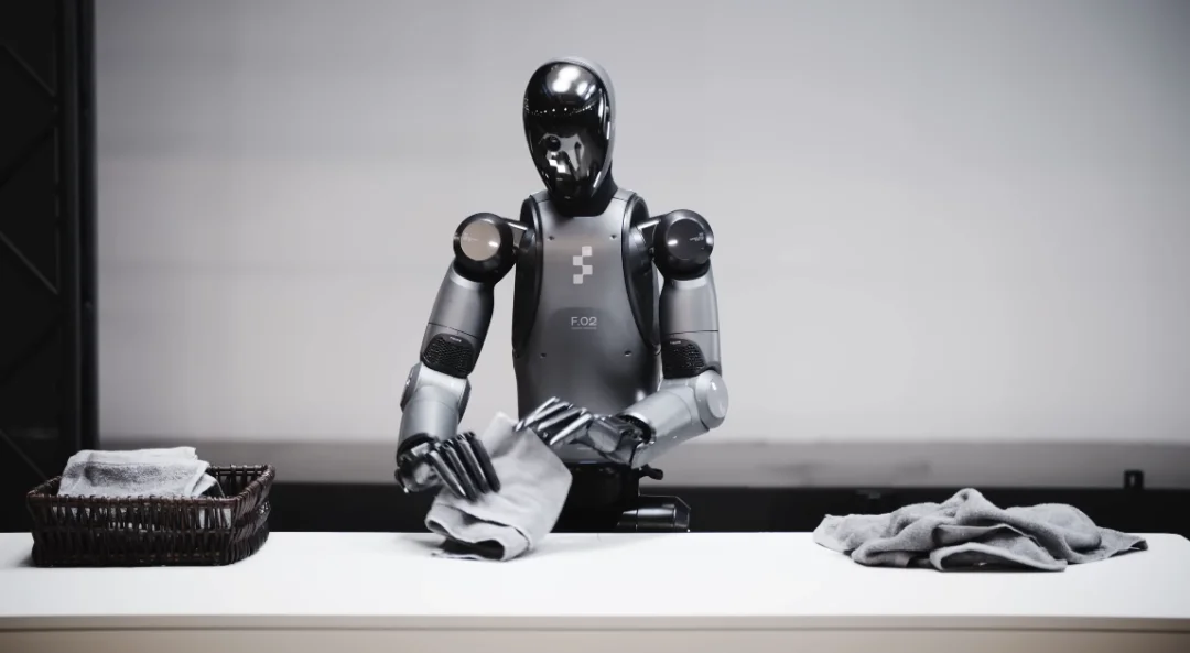 机器人开可乐发扑克有多难?聊聊灵巧手的硬件与算法