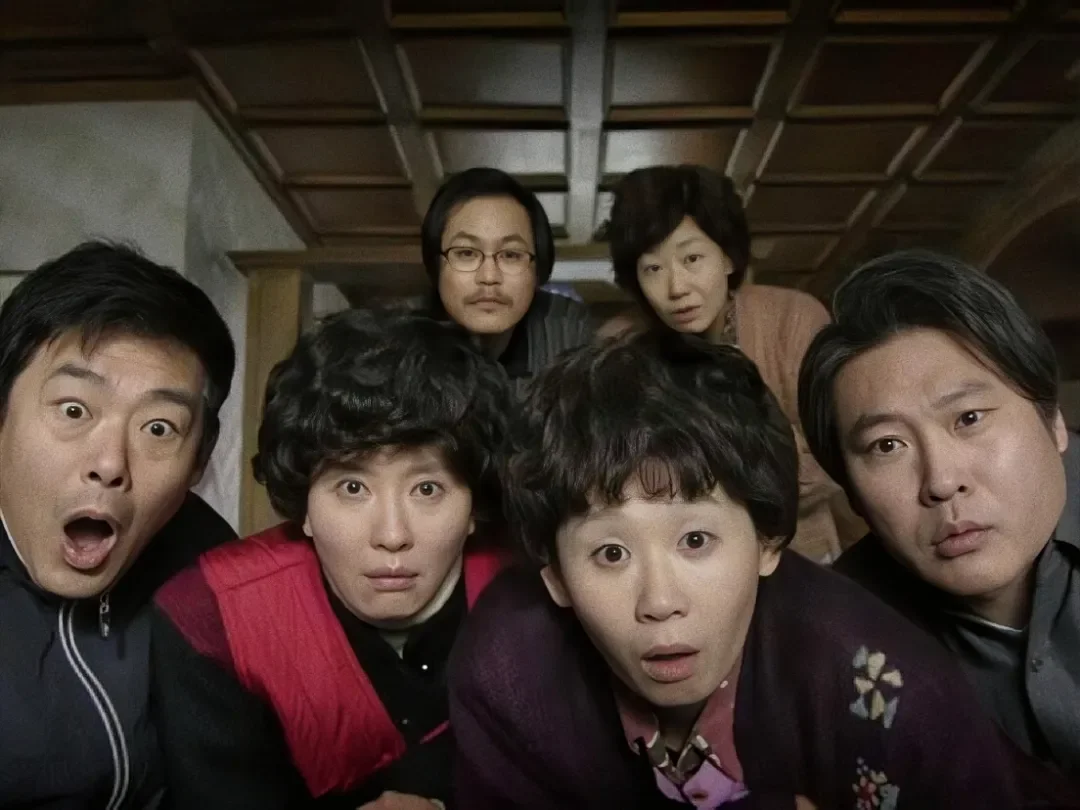 套壳、断头和热舞,AI在这一年的动人瞬间