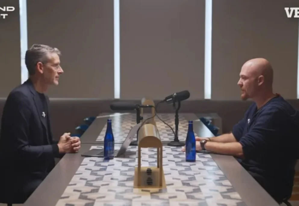 路线图彻底失效了！Replit CEO曝自家核心模型；除了写代码和客服，其他Agent都是玩具！回应误删数据库风波；要想赢得持续发布“烂产品”