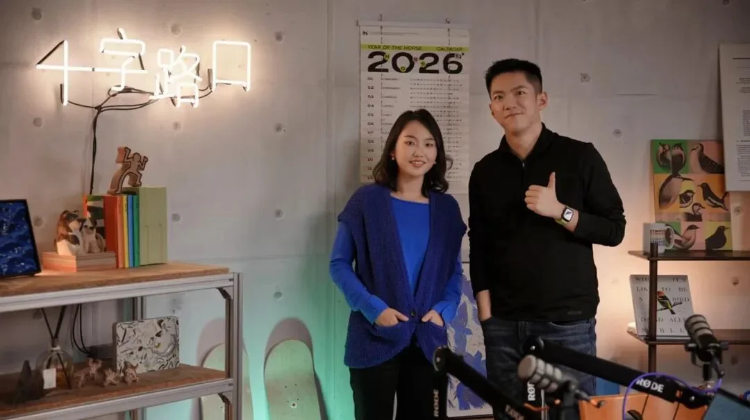 AI时代是谁的黄金时代？｜和张咋啦聊：文科生、积极行动、爆款的规律、普通人也能赢