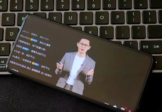 被小米辞退后，王腾官宣创业，入局AI健康