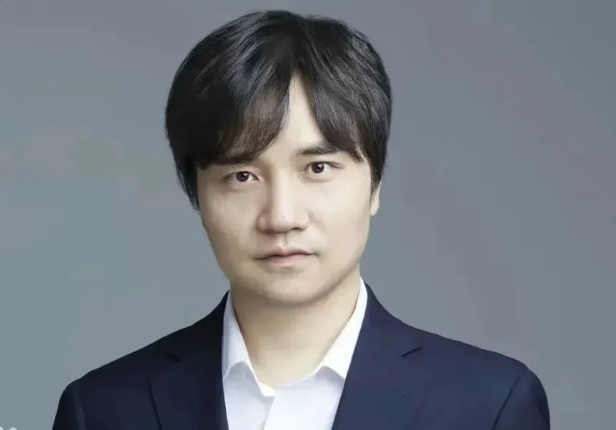 快手调整AI组织架构，任命可灵CEO