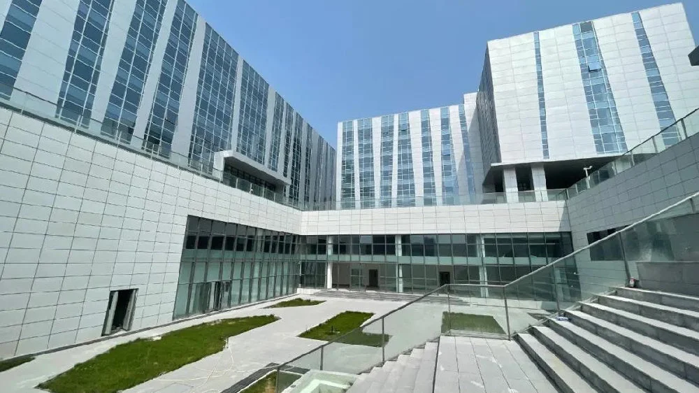 太刑了,GitHub神级项目:一张照片反推拍摄地点,精确到街道!