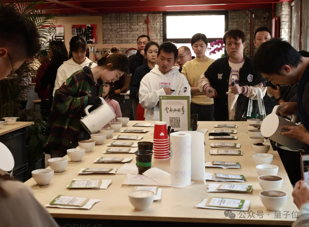 7天几百元开一家店!用千问办公电商版,立省启动资金5万元