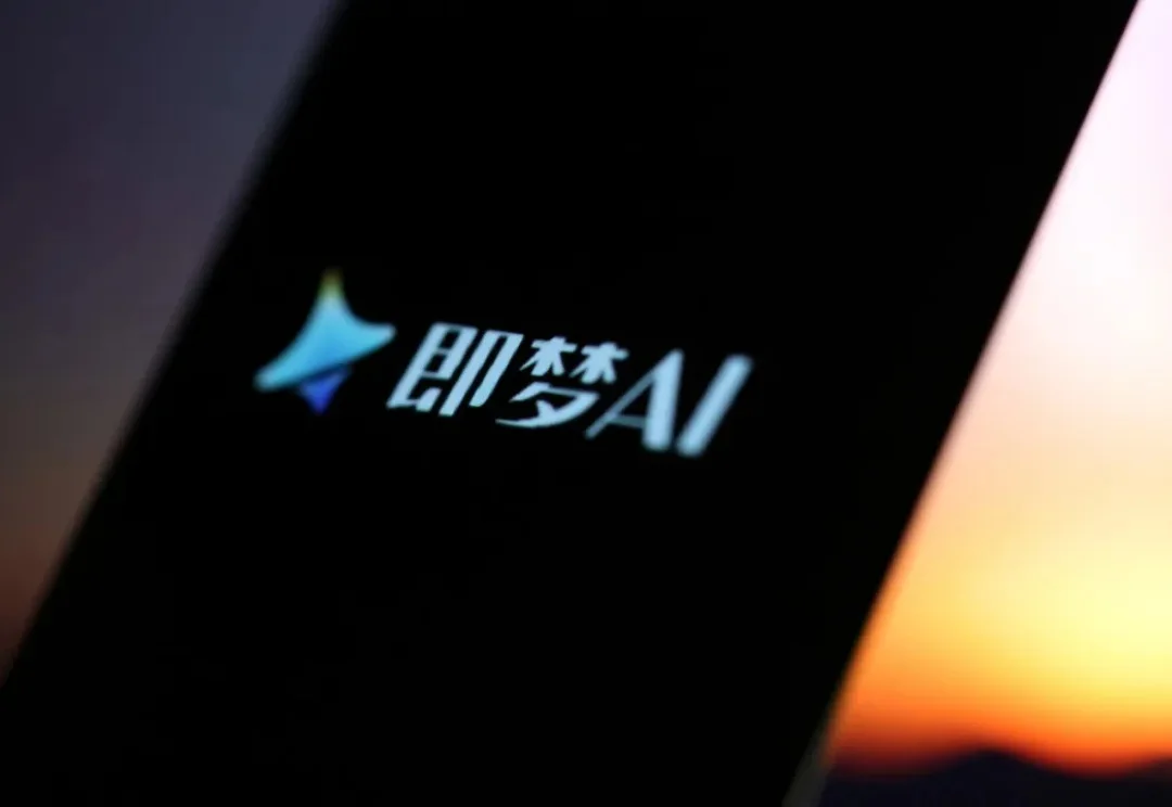 当即梦把剧本、导演和剪辑放进同一个工作室，我们看到了视频生成的下一步
