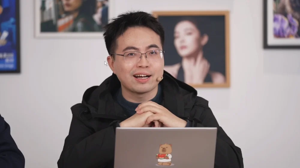 字节发完阿里发！Qwen-Image 2.0火线出击