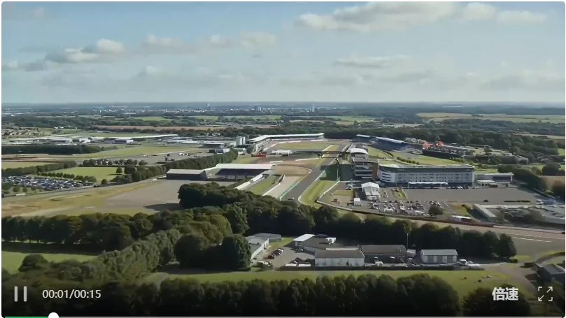 实测即梦 Seedance 2.0：老外急着想注册，这就是中国 AI 视频的「黑神话」时刻