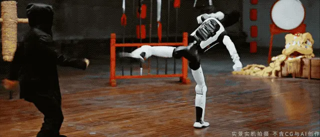 稚晖君最新机器人「凌空飞踢」震撼全网！智元远征 A3：我要一个打十个