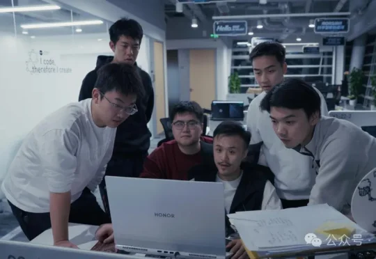 情人节最硬核“Kiss”！中国AI突破300年亲吻数难题，连刷多维度纪录