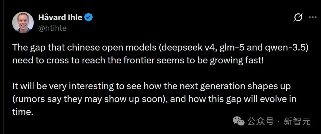 刚刚，DeepSeek V4基准测试泄露！疑似明天发布，全场惊呼新王归来