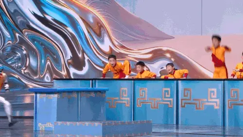 春晚宇树四分半:全球人形机器人一哥的功夫梦