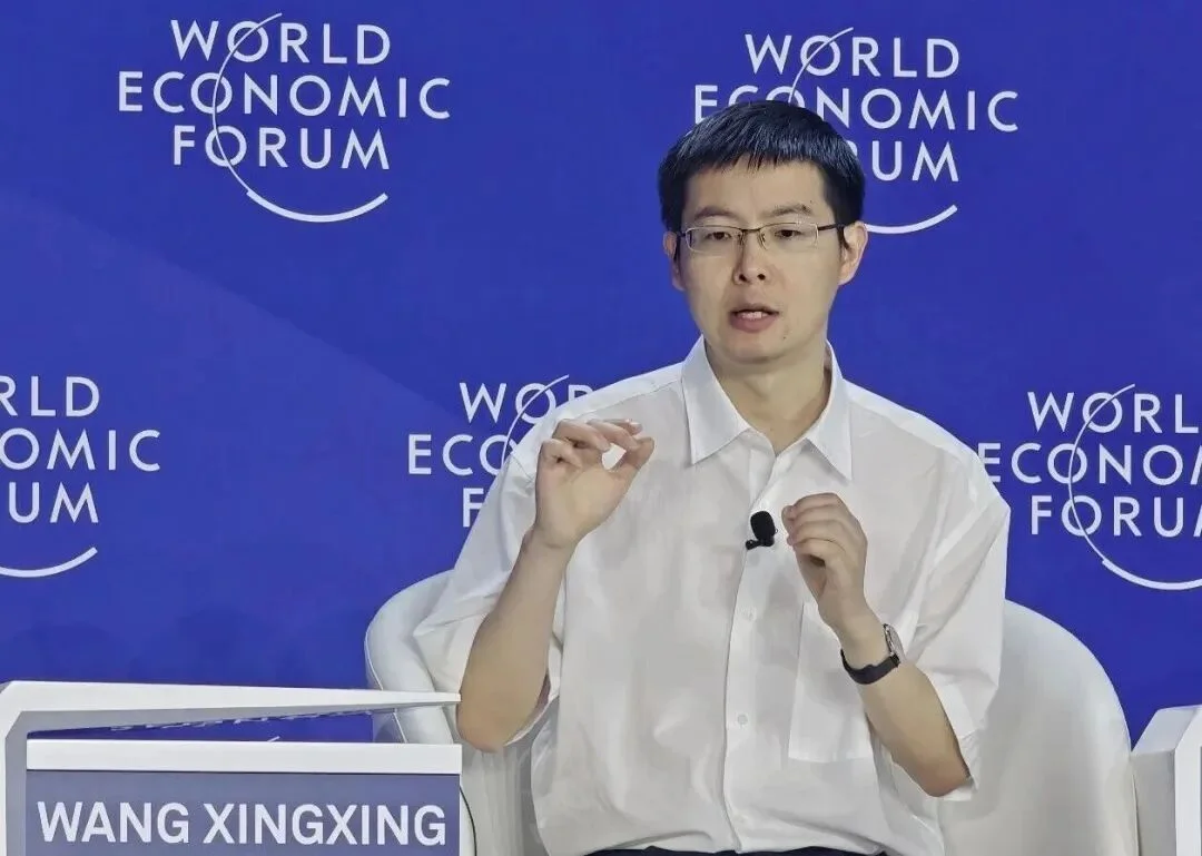 王兴兴的“春晚豪赌”:1亿元砸出机器人“世界第一”,宇树科技背后的真实战场是什么?