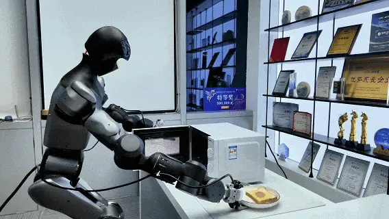 20亿融资,百亿估值加冕!千寻智能开年引爆具身智能赛道