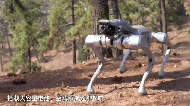 刚刚，宇树发布马年首个重磅机器人新品，小身板扛起200斤大汉