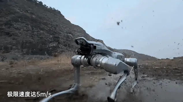 刚刚，宇树发布马年首个重磅机器人新品，小身板扛起200斤大汉